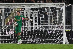 羅馬諾：1200萬歐報價不足以說服曼城放埃德森，但費(fèi)內(nèi)巴切在爭取