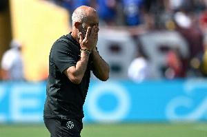 切爾西球員本場拿牌數(shù)比射門次數(shù)還多，是英超有統(tǒng)計以來首次