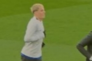 不留情面！加納喬賽前熱身，遭曼聯(lián)主場球迷狂噓