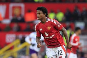 荷蘭媒體：阿莫林召回馬拉西亞，后者有望為曼聯(lián)出場(chǎng)