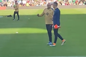 身兼二職！每體：巴薩門將教練拉蒙兼任定位球教練，本賽季功勞大