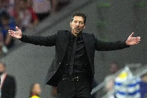 馬德里球迷互相辱罵！西甲官方發(fā)文，譴責(zé)馬德里德比中的侮辱行為