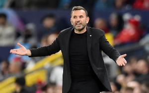 加拉塔薩雷主帥布魯克曾在06年進(jìn)球戰(zhàn)勝紅軍，如今作為主帥再取勝