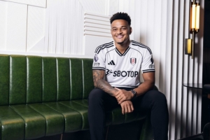 替補(bǔ)殺手！官方：104場27球，富勒姆和前鋒穆尼斯續(xù)約至2030年