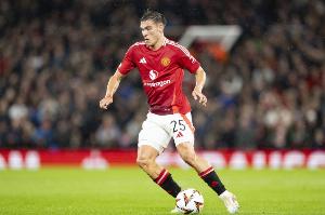 雙紅會！太陽報：阿莫林考慮讓烏加特首發(fā)出戰(zhàn)對利物浦的比賽