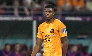 科曼：我們本想把所有球員都留在隊內(nèi)，但俱樂部決定召回鄧弗里斯